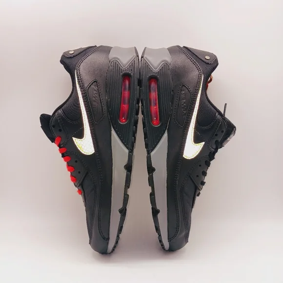 Nike Air Max 90 Premium 'FDNY' Streetwear Shoes Size 11 for Men - Picture 2 of 15